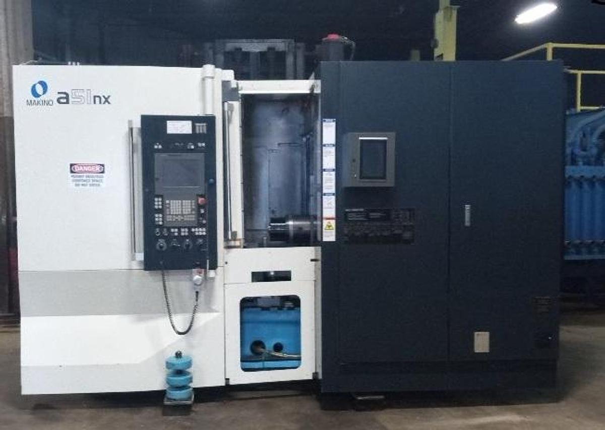 Makino #A51NK, horizontal machining center, 22" X, 25" Y, 25.2" Z, 50 HP, 15.7" x15.7" table, 60 automatic - Image 1