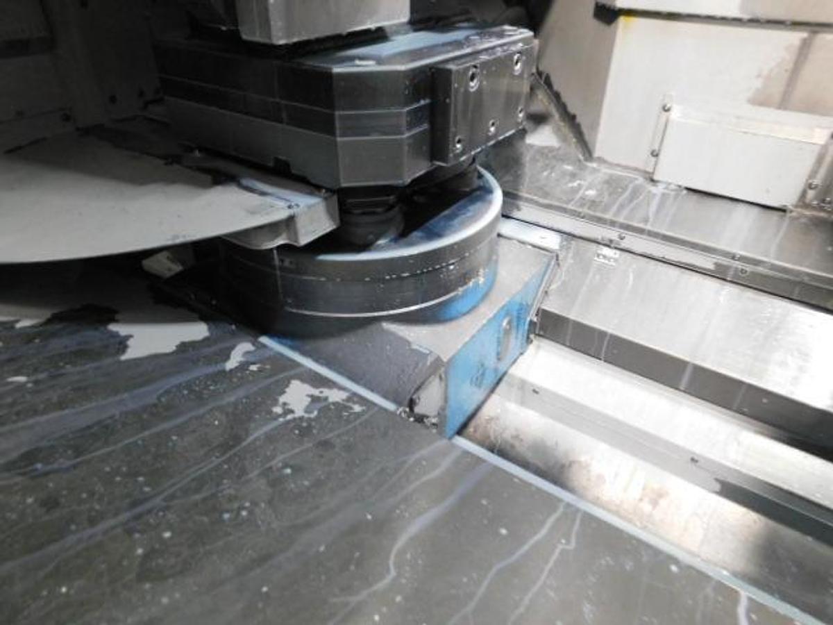 Makino #A51NK, horizontal machining center, 22" X, 25" Y, 25.2" Z, 50 HP, 15.7" x15.7" table, 60 automatic - Image 4