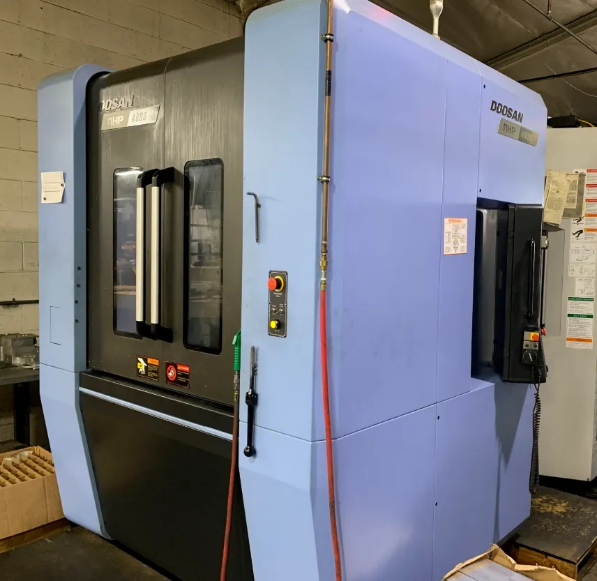 Daewoo Doosan #NHP-4000, horizontal machining center, 15.75" pallet, 22" X, 25.2" Y, 26" Z, 15000 RPM, 60 - Image 1