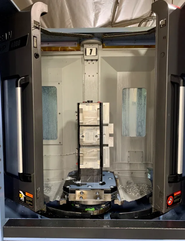 Daewoo Doosan #NHP-4000, horizontal machining center, 15.75" pallet, 22" X, 25.2" Y, 26" Z, 15000 RPM, 60 - Image 2