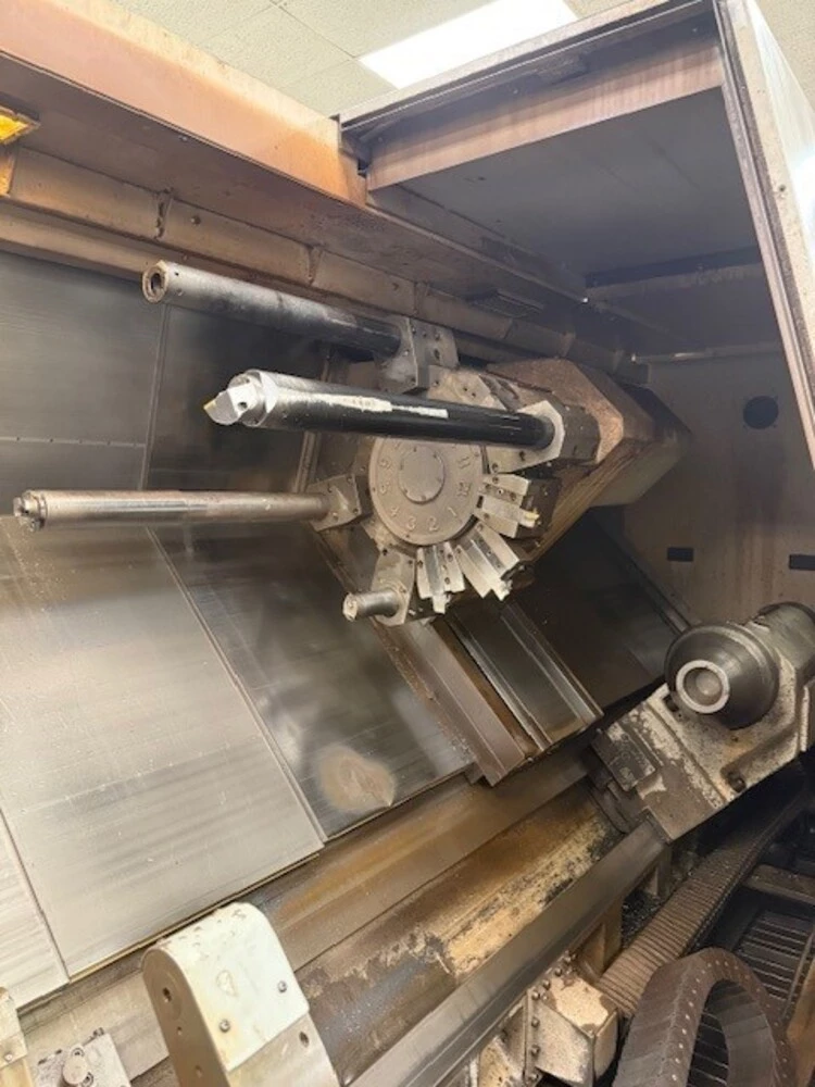 Doosan #Puma-700LM, CNC lathe, 40.5" swing, 7.1" bar, 32" chuck, 126" centers, 12 station turret, live - Image 4