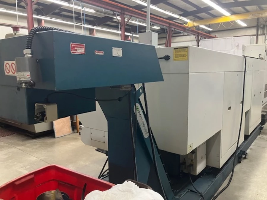 Romi #C-680, CNC lathe, 24" swing, 6.5" spindle hole, 120" centers, 79.7" turning length, 16.9" swing over - Image 4