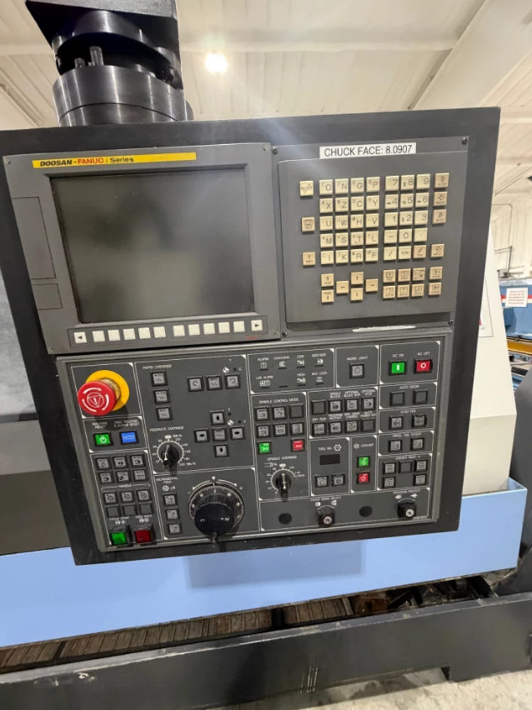 Daewoo Doosan #Puma-400LMB, CNC lathe, 30.3" swing, 4.5" bar, 18" chuck, 78.8" centers, 22" turning diameter - Image 3
