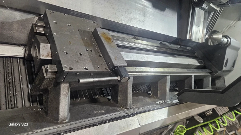 Haas #ST-45L, CNC lathe, 34.5" swing, 7" bar, 24" chuck, 80" centers, 25.5" turning diameter, 12 station - Image 4