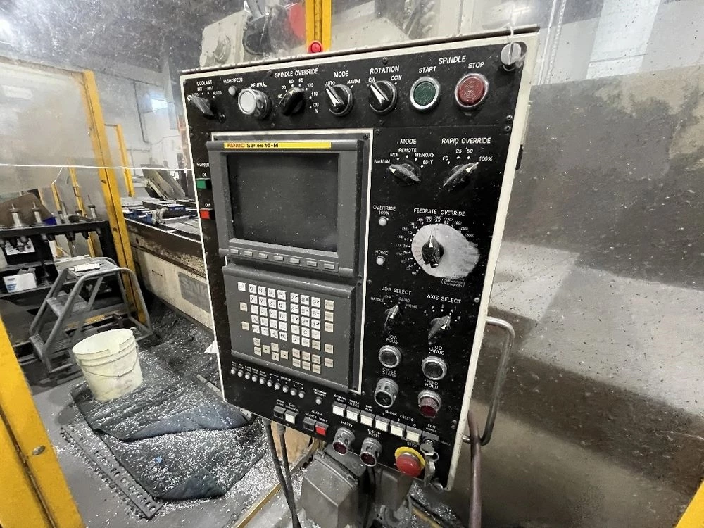 SNK #FSP-120V, vertical machining center, 120" X, 50" Y, 24" Z, 4,000 RPM, 40 automatic tool changer, BT 50 - Image 2