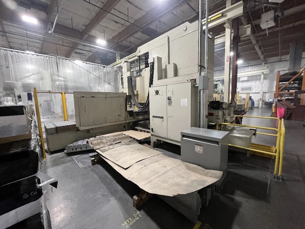 SNK #FSP-120V, vertical machining center, 120" X, 50" Y, 24" Z, 4,000 RPM, 40 automatic tool changer, BT 50 - Image 4