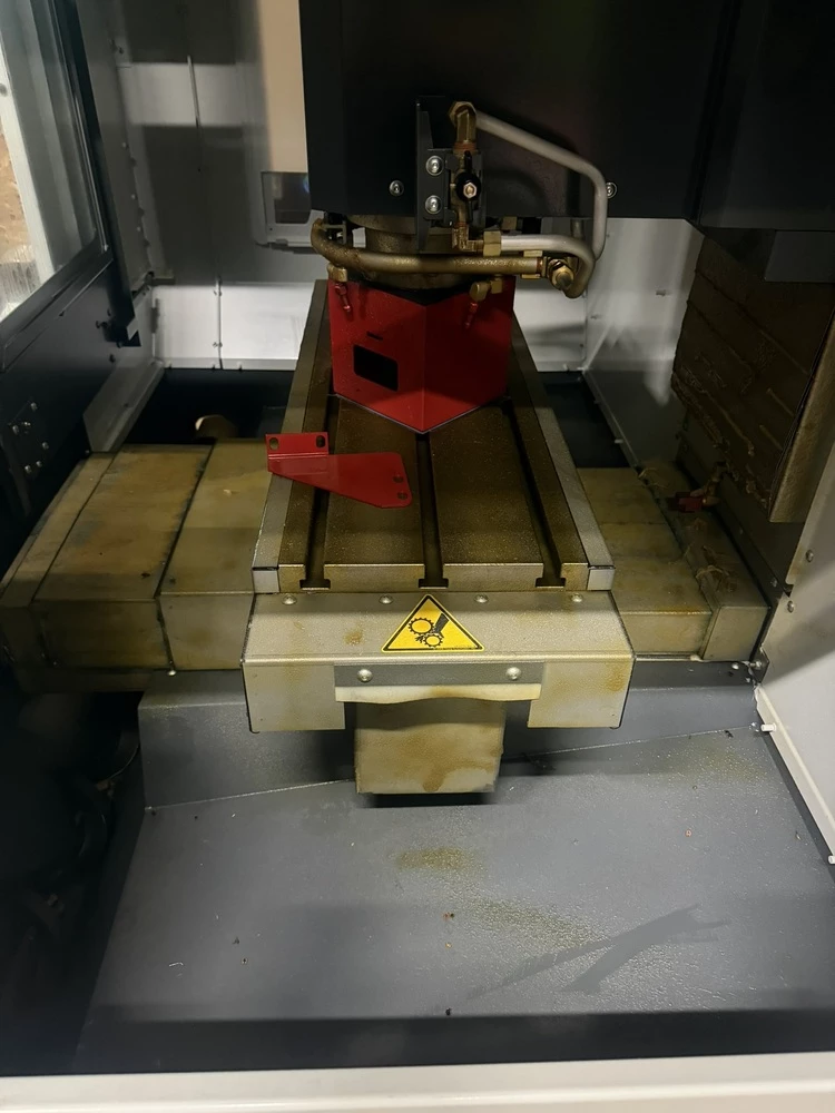 Haas #Super-Mini-Mill, vertical machining center, 16" X, 14" Y, 15" Z, 10,000 RPM, 30 automatic tool changer - Image 8