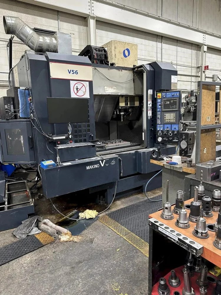 Makino #V-56, vertical machining center, 35.4" X, 19.7" Y, 17.7" Z, 20,000 RPM, 30 automatic tool changer - Image 1