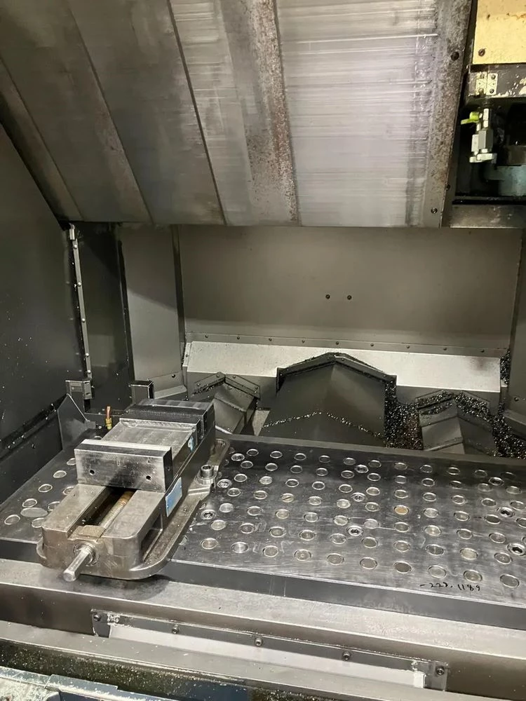 Makino #V-56, vertical machining center, 35.4" X, 19.7" Y, 17.7" Z, 20,000 RPM, 30 automatic tool changer - Image 7