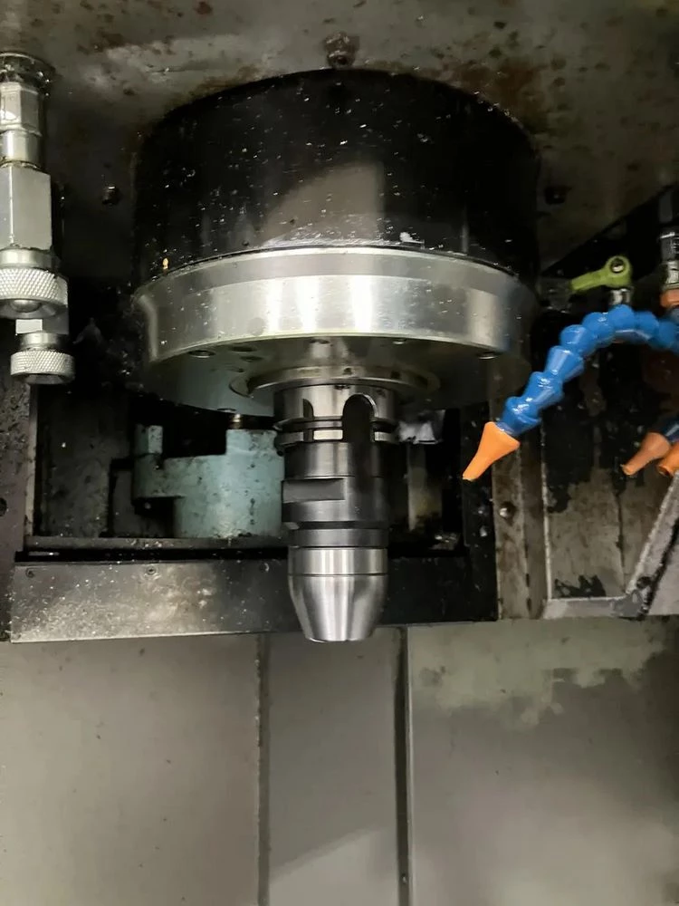 Makino #V-56, vertical machining center, 35.4" X, 19.7" Y, 17.7" Z, 20,000 RPM, 30 automatic tool changer - Image 9