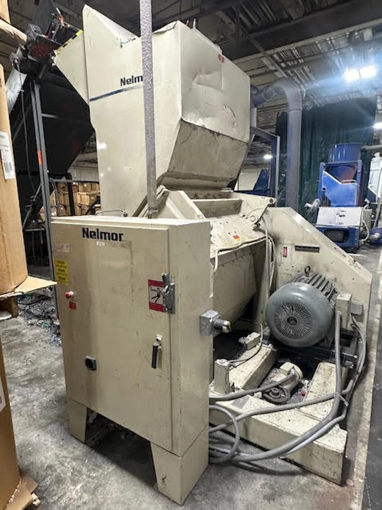 22" x 44" Nelmor #G2244, granulator, tangential feed, 3 rotor knives, 2 bed knives, 100 HP, 3/8" screen, 460 - Image 1