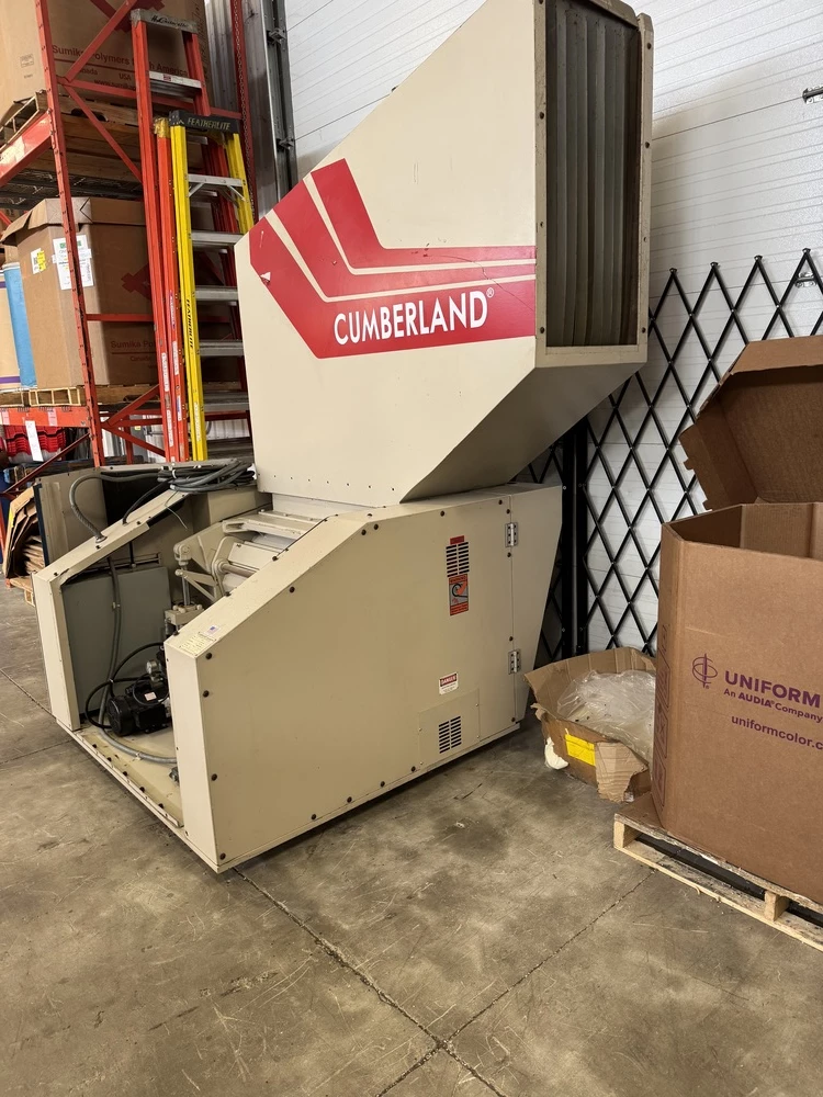 16" x 40" Cumberland #1640X, granulator, 3 rotor knives, 2 bed knives, 50 HP, 5/16" screen, 480 V., 3 Phase - Image 2