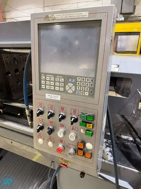 66 Ton, 2.3 oz., Nissei #ES600, injection molding machine, 16" x 13.6" tie bars, toggle clamp, 24" daylight - Image 2