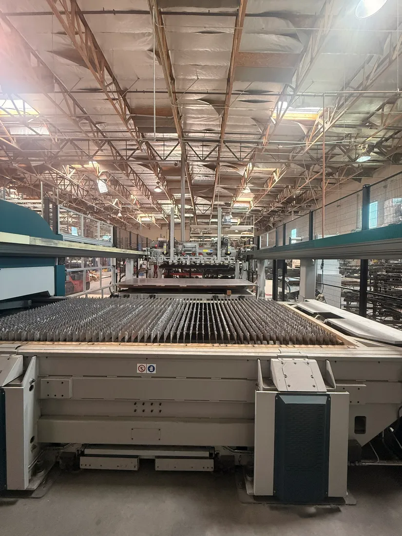 Salvagnini #L3, 3,000 watt laser, 5' x 10', 2015 - Image 3
