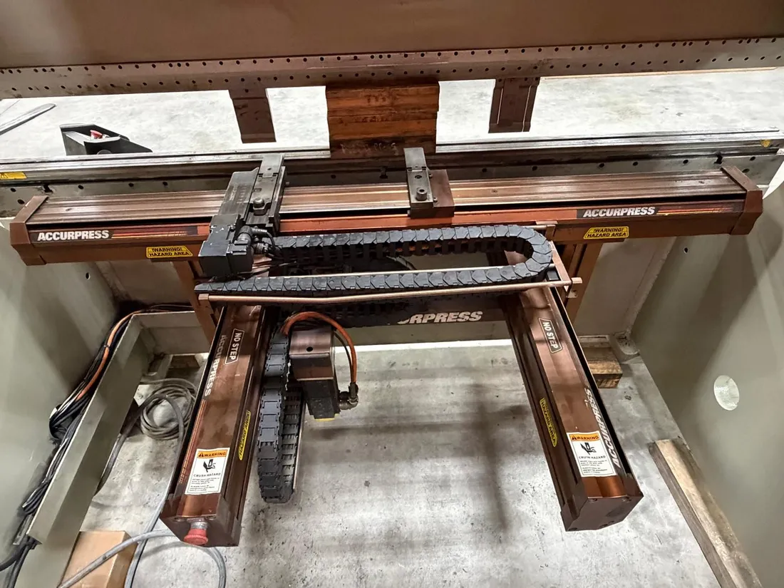 120 Ton, Accurpress #Edge-41208, hydraulic press brake, 8' overall, 78" between housing, 10" stroke, 15.85" - Image 6