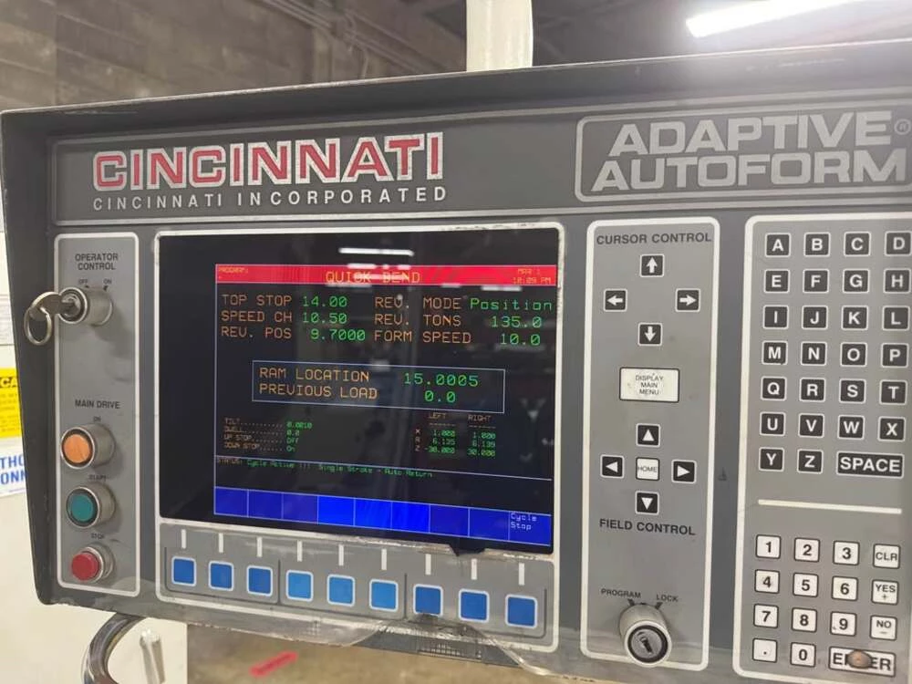 135 Ton, Cincinnati #Autoform, CNC hydraulic press brake, 12' overall, 8" stroke, 12" throat, 15" open - Image 6