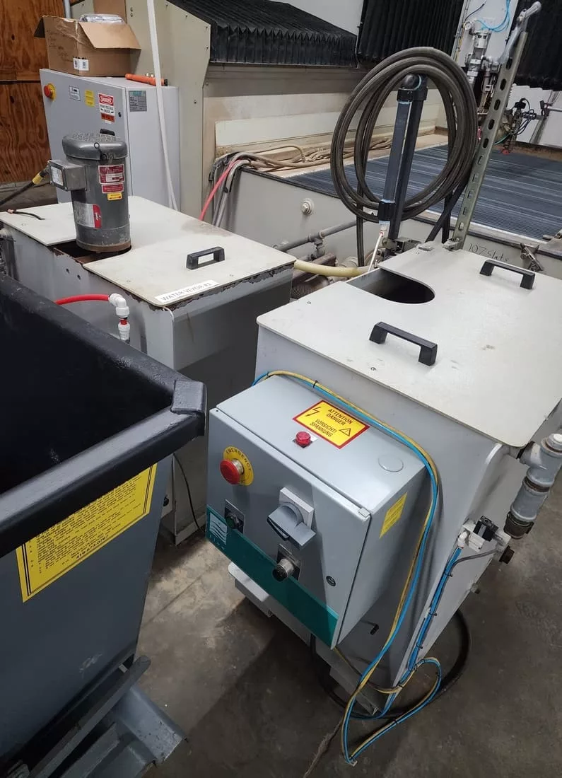 Flow #IFB-4800-DWJ, waterjet, 4' x 8' table, 50 HP, 60,000 PSI., Flow PC based control, 2005 - Image 8