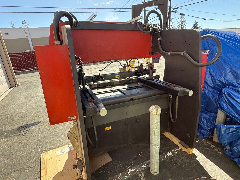 55 Ton, Amada #RG-50, hydraulic 3-Axis CNC press brake, 6' overall, 59.84" between housing, Back Gauge, 1997 - Image 2