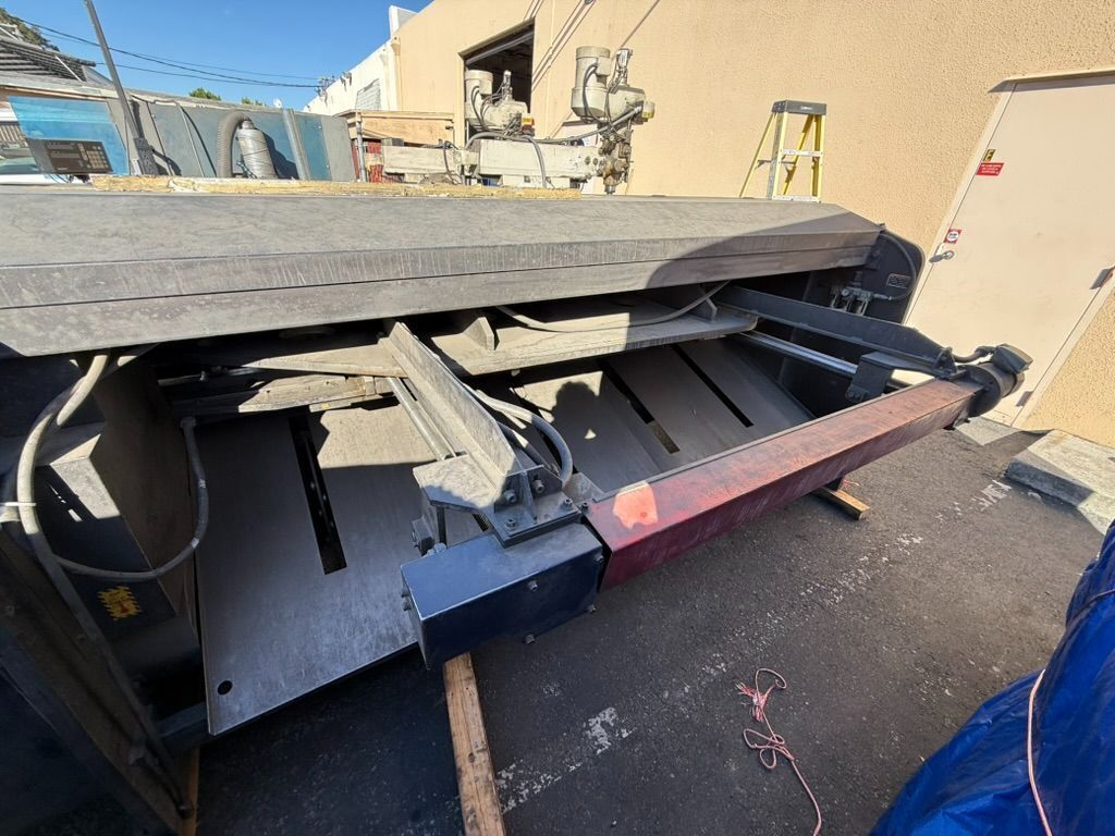 1/4" x 8' Amada #M-2560, mechanical power squaring shear, 7.5 HP, 60 SPM, programmable back gauge, squaring - Image 7