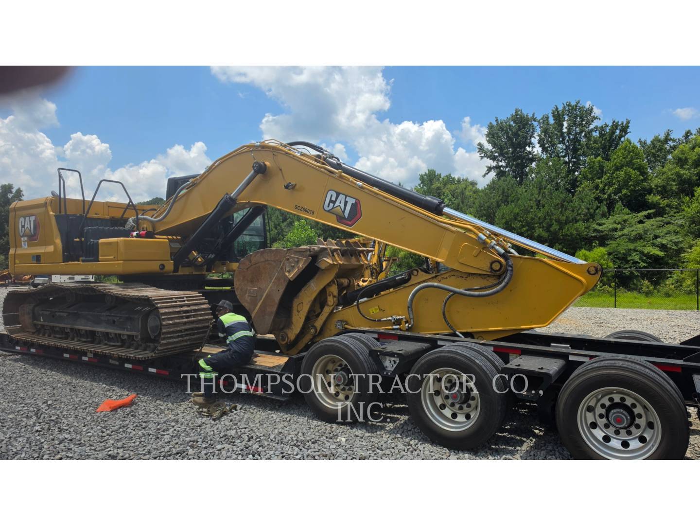 Caterpillar 330GC, 1090 hours, S/N: SCZ60018, 2025 - Image 2