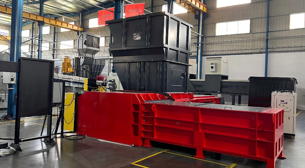 Enerpat, Automatic 2-Ram Aluminum Cans Baler, Heavy Duty 74 HP Recycling Baler, 62" x 46" x 30" Bale Size - Image 4
