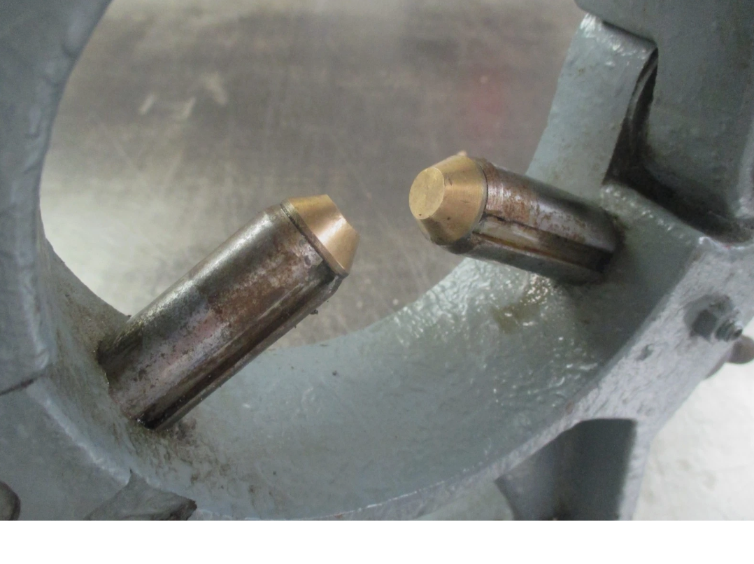 14" -15" Lathe steady rest, 4-3/8" opening & brass adjustable tips (YMC) - Image 8