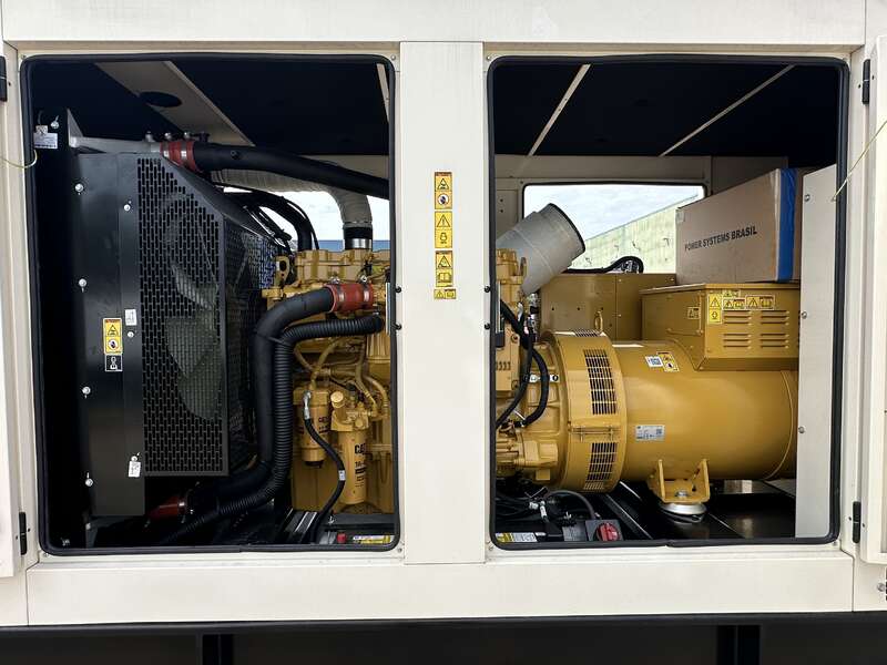 300 KW Caterpillar #D300GC, diesel generator set, 277/480 Volts, 436 HP @ 1800 RPM, C9 engine, EPA Tier 3 - Image 6