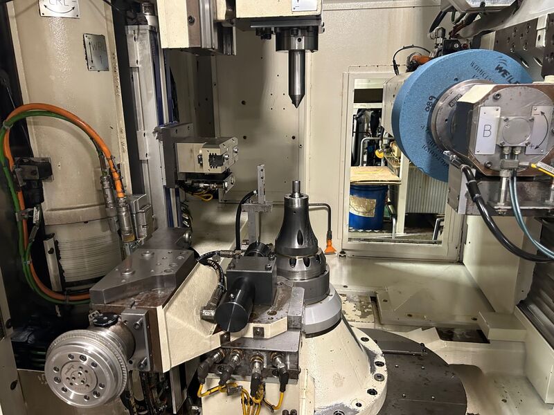 Kapp #KX-300-P, CNC gear grinder, Siemens 840D Control, rotary dresser, 180° loader, load table, 2010 - Image 6