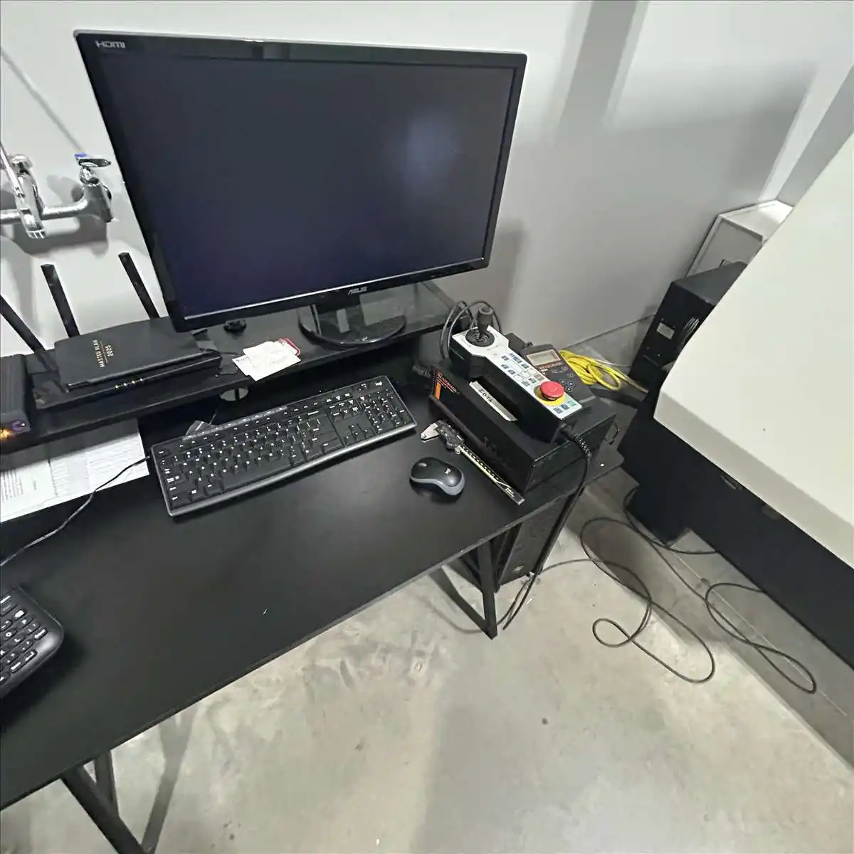 DEA #IOTA-2203, coordinate measuring machine, 40" X, 54" Y, 40" Z, PC-DMIS 2015 coordinate measuring machine - Image 3