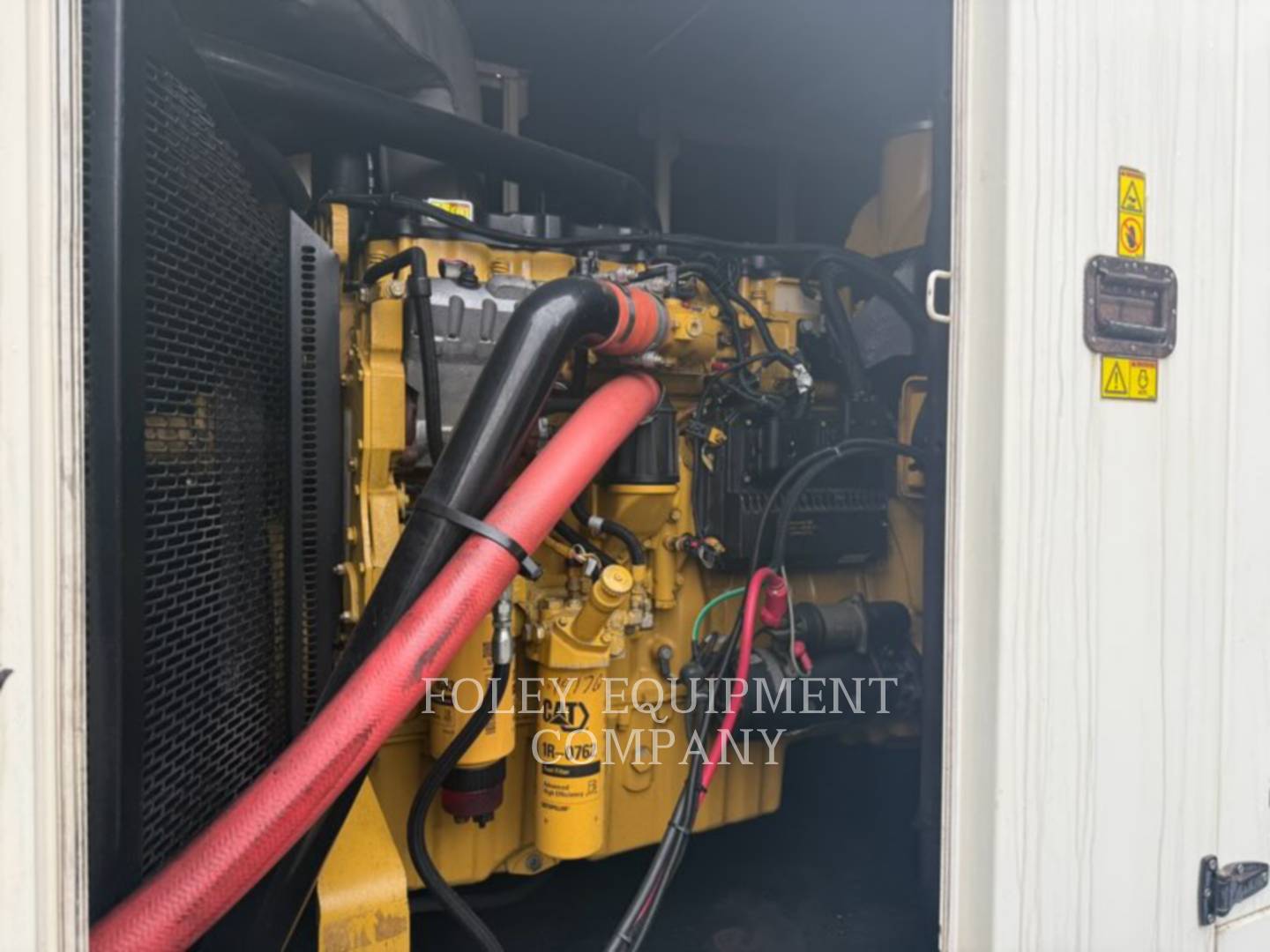 230 KW Caterpillar #XQ230, portable diesel generator set, 14183 engine, C9 engine, Tier 3, 2010 - Image 5