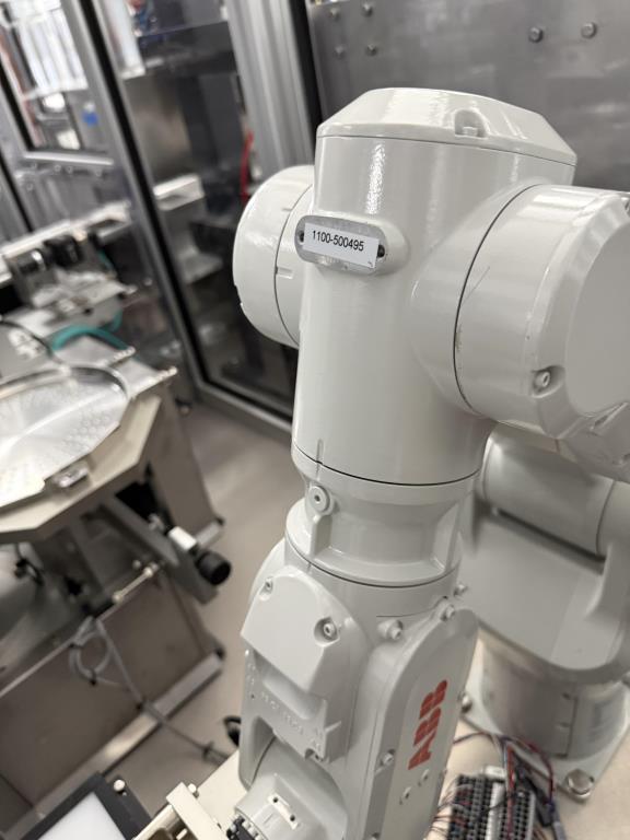 ABB IRB-1100-4/0.58, industrial robot, OmniCore C30 controller (4 available) - Image 4