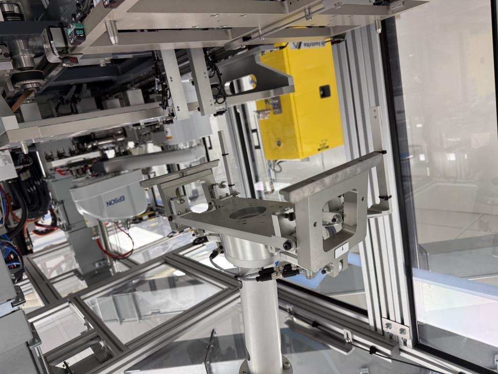 ABB IRB-2600, industrial robot, IRC5 Single controller (5 available) - Image 2