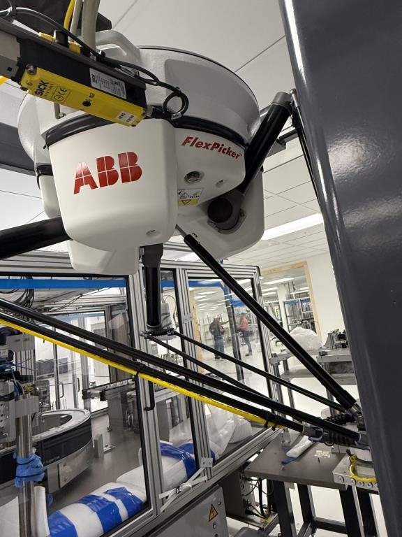 ABB IRC5 FlexPicker, industrial robot, with controller - Image 6