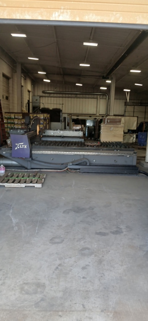 Hornet #LTX, CNC plasma table, Hypertherm HPR260XD, 5' x 10' table, 750 IPM, 1" mild steel cut, 3500 lb. - Image 8