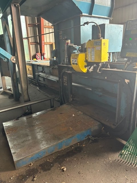Marathon Nexgen #2R-150N-57-30, 2-Ram Baler, 40.75" width x 57" L feed opening, 8" cylinder, 30 HP, Marathon - Image 2