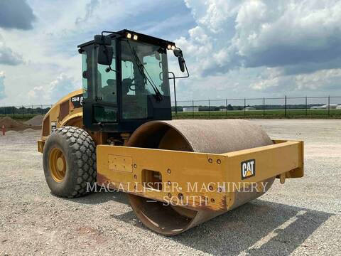 Caterpillar CS64B, Vibratory Single Drum Smooth, 2287 hours, S/N: C6400156, 2014 - Image 2