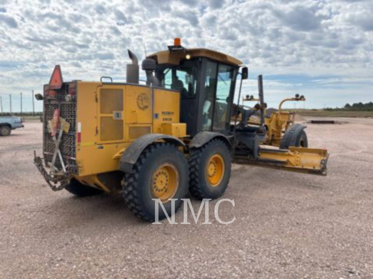 John Deere 770D_JD, Motor Grader, 19732 hours, S/N: DW770DX617773, 2008 - Image 4