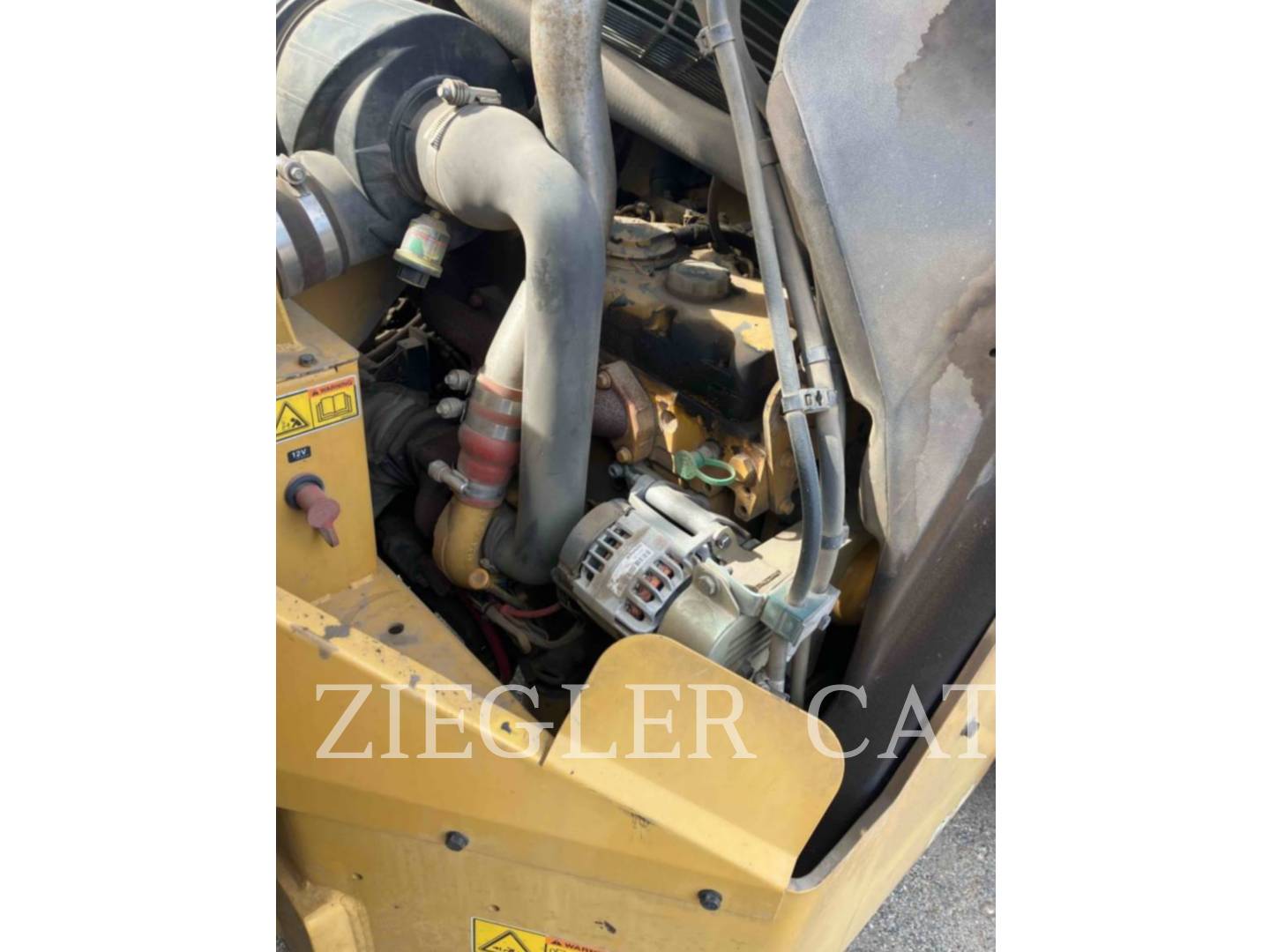 Caterpillar CB64, Compactor, 5637 hours, S/N: CB500256, 2015 - Image 7