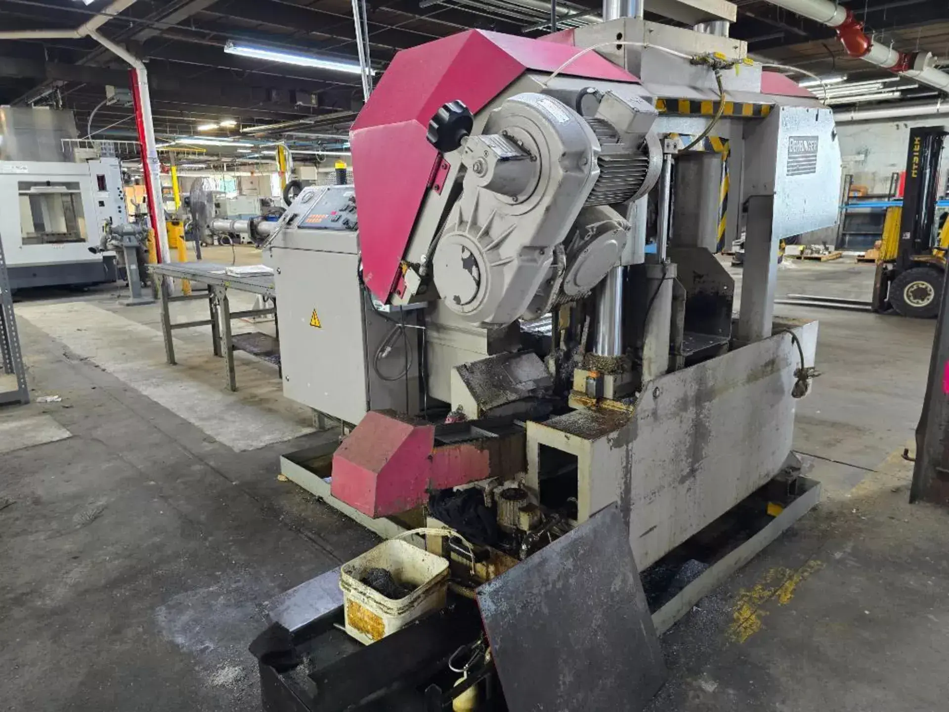 11.81" x 11.81" Behringer #HBP-303A, CNC dual column automatic horizontal band saw with bundling, 1993 - Image 6