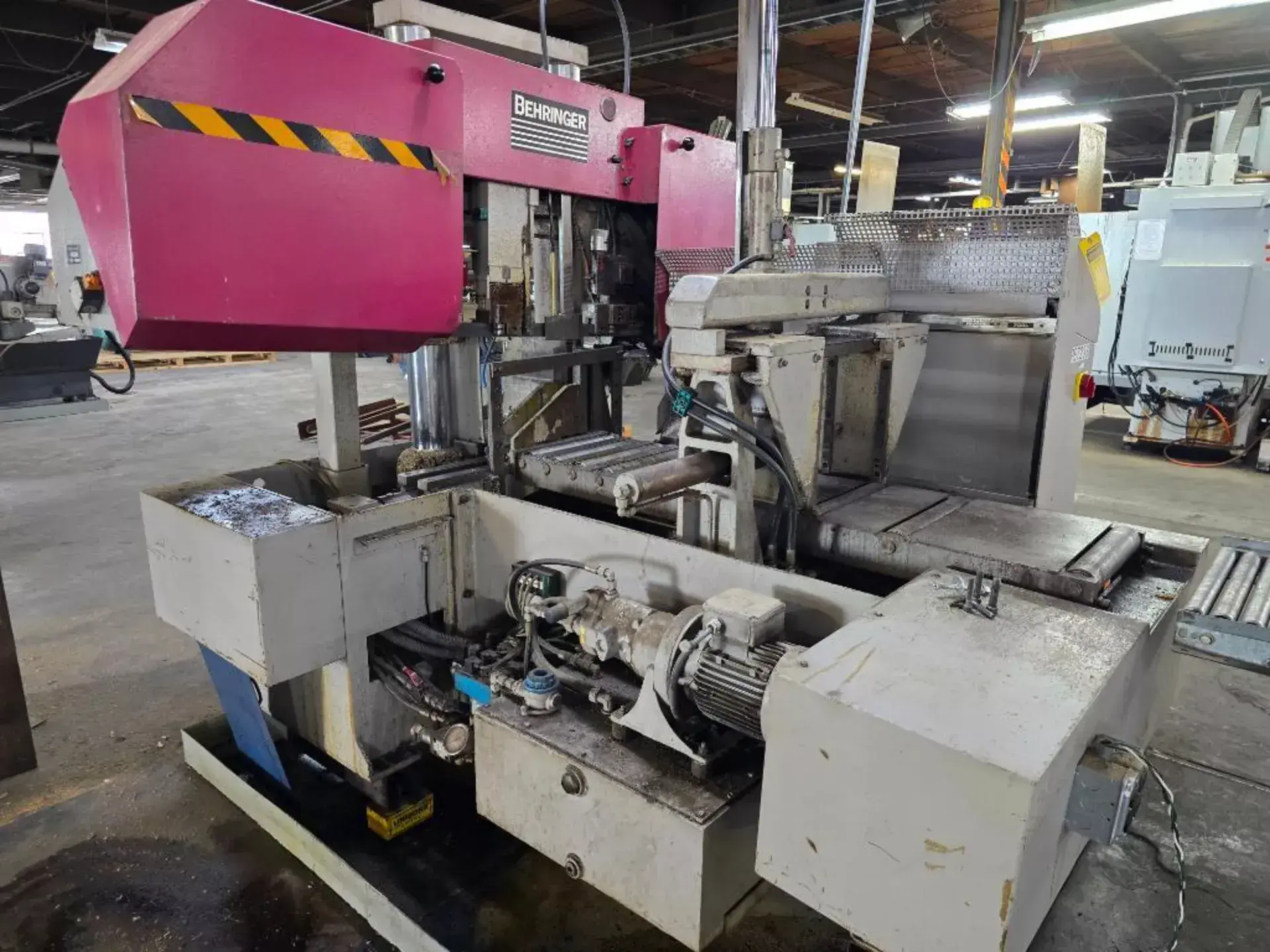 11.81" x 11.81" Behringer #HBP-303A, CNC dual column automatic horizontal band saw with bundling, 1993 - Image 9