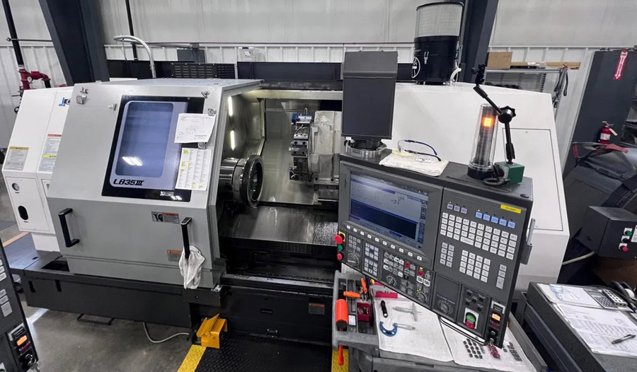 Okuma #LB-35III/850, CNC lathe, Okuma P300L CNC Control, 27.5" swing, 36.22" cc, Kitagawa 15" chuck, 2016 - Image 1