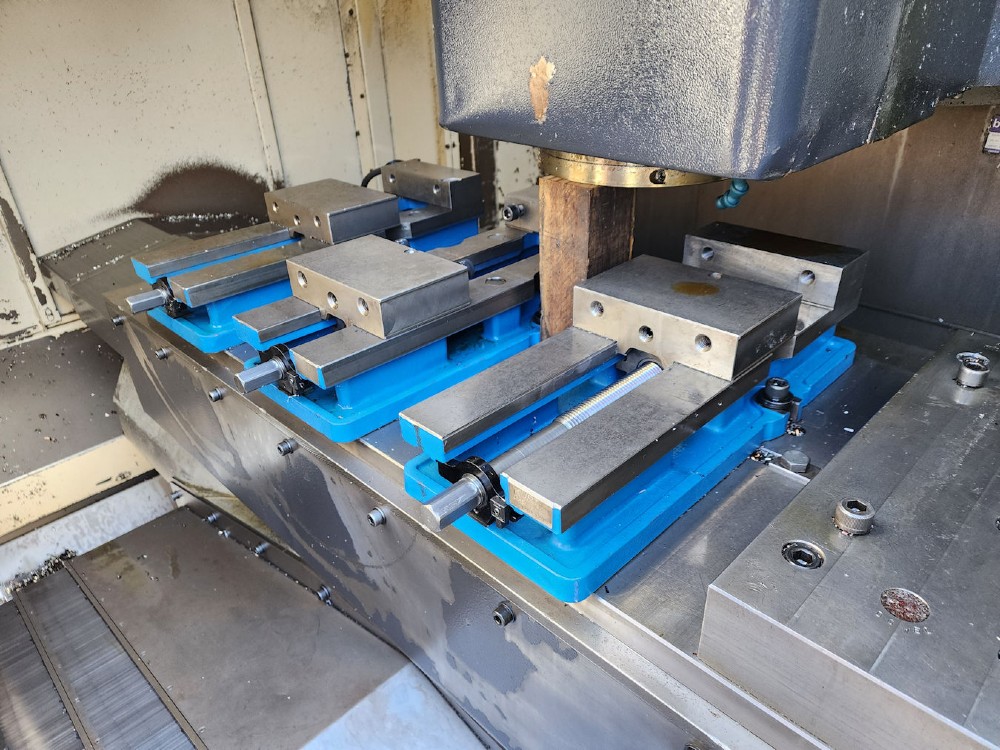 Mazak #VCN-510C, CNC vertical machining center, 30 automatic tool changer, 41.3" X, 20.7" Y, 20.7" Z, 12000 - Image 9