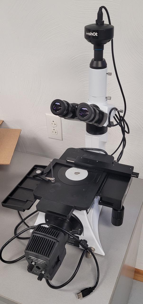 Pace Technologies #IM-3000, Metallurgical Microscope, 8.9" x 7" stage, 1.6" X, 1.6" Y, 12V/50 width halogen - Image 2