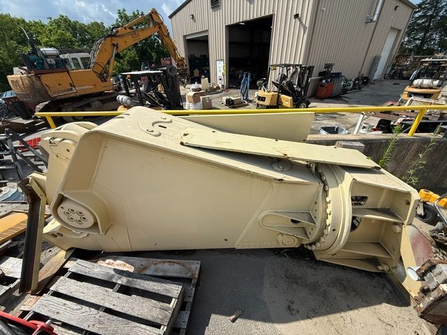 Genesis #GXP200343, Flat-Top Hydraulic Excavator Scrap Shear, 18" jaw opening, 17" jaw depth, 5'-10" reach - Image 1