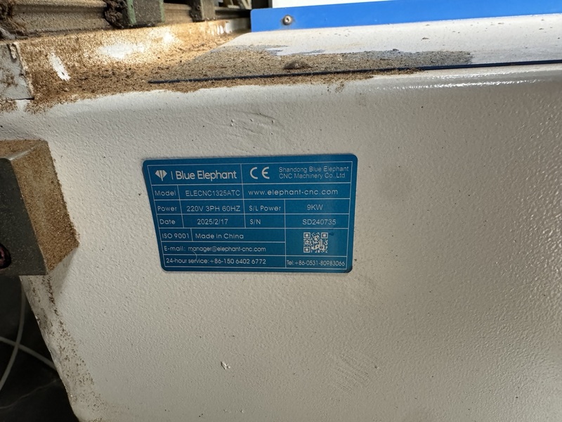 Blue Elephant #ELE-1325A-TC, CNC Woodworking Router, 51.2" x 98.4" x 15.7" working area, 15.75" saw blade - Image 3