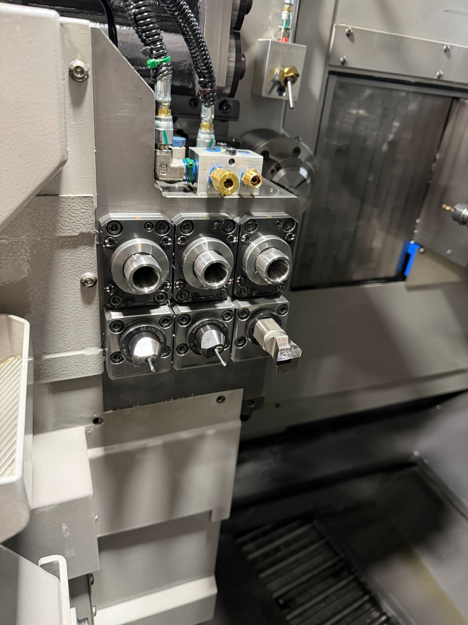 Tsugami #B038T, 9-Axis Swiss Type CNC Lathe, 9.84" max. headstock stroke, 1.5" max. bar capacity, 7.5 HP - Image 9
