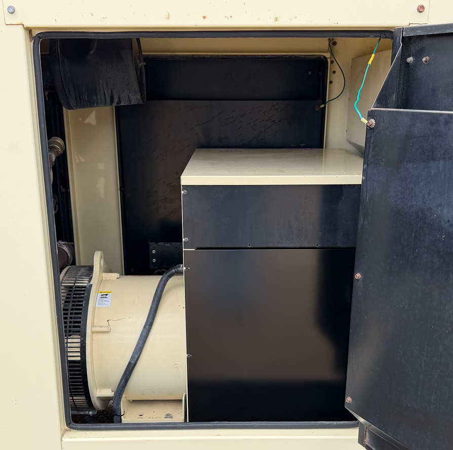 150 KW Kohler #150REZG, Natural Gas Generator, 277/480 Volts - Image 4