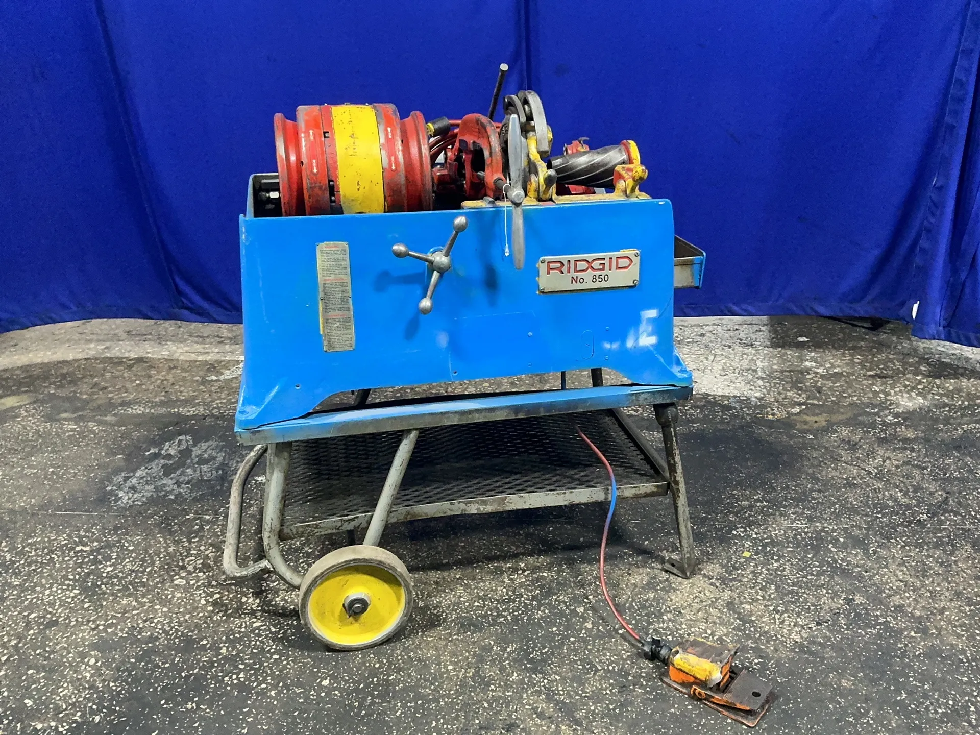 2.5" - 4" Ridgid #850, Pipe Threader, foot switch, 15 A, 115 V., 1PH - Image 2