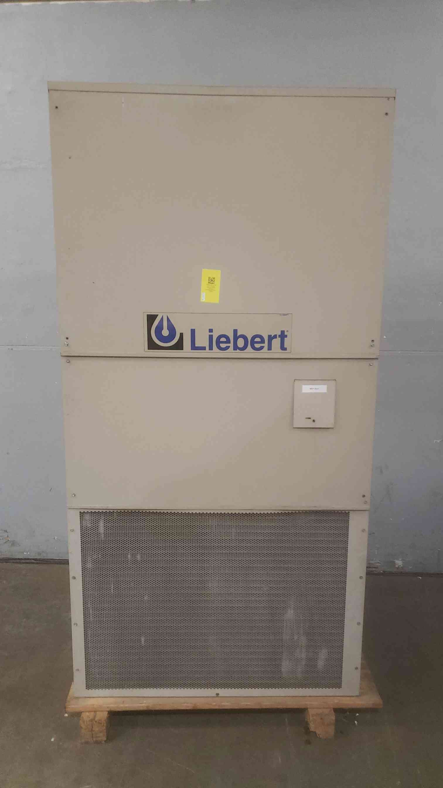 5 Ton, Bard #ET060SRP00T, Packaged Wall Mount Air Conditioner, 208/230 V., 1PH - Image 1