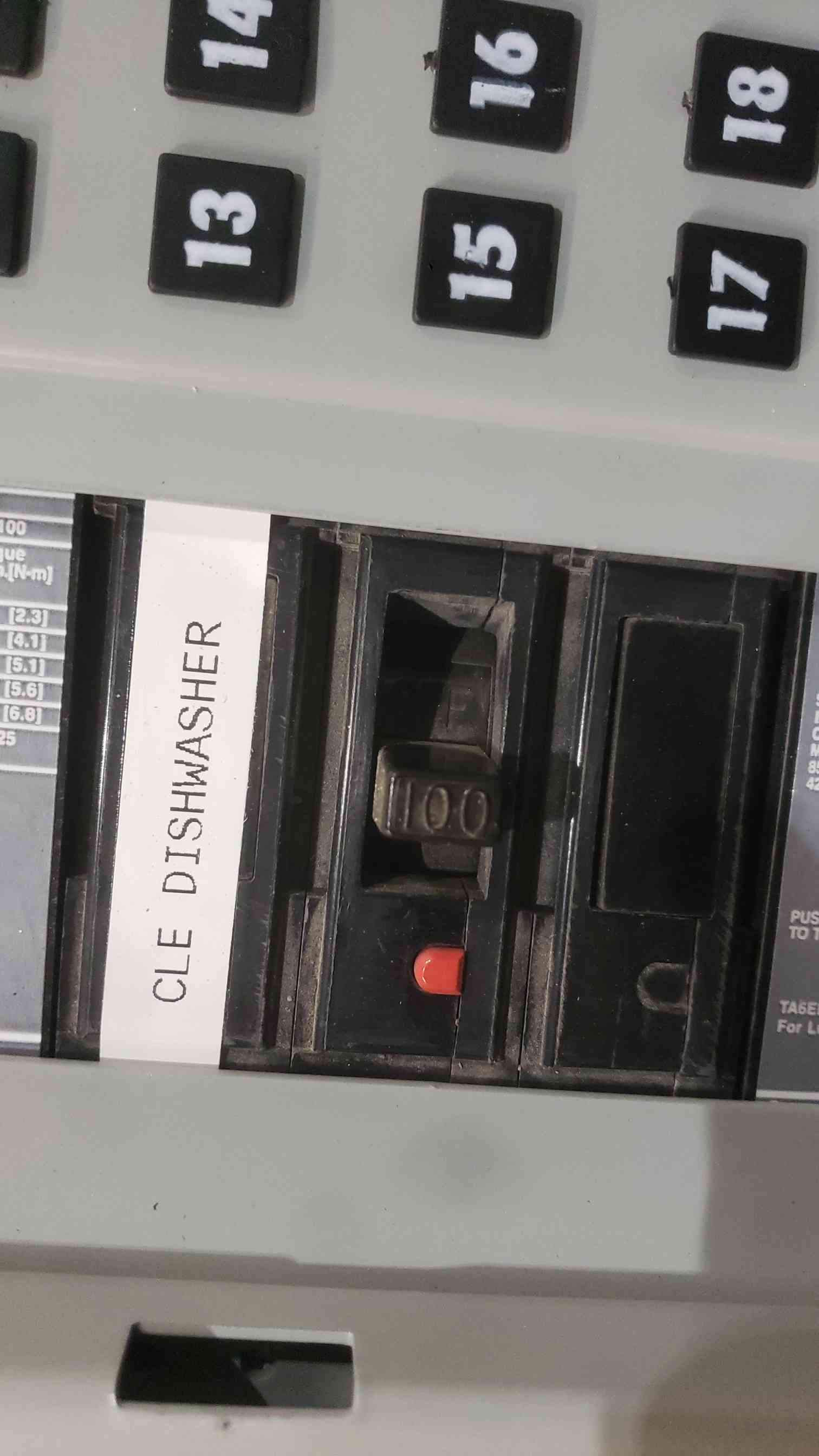 250 Amp. Siemens P2F42ML250FTS, Panelboard, 480 Volts, 3PH, (2) 100A & (9) 30A 3-Pole Breakers - Image 4